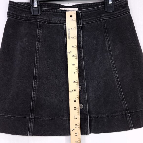 Madewell Metropolis Snap Jean Skirt Size 4 Black Button Up Mini Denim - Picture 6 of 9